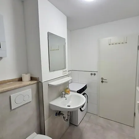 Comfortable In Apartman